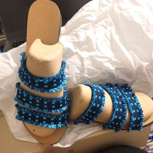 BNIB 10.5 Rothy's Teal Fringe Sandal
